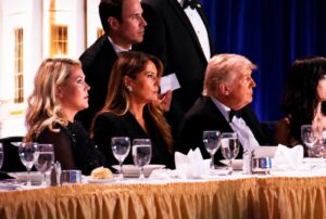 TRAS SER EVACUADO, TRUMP INFORMA DETENCIÓN DE PRESUNTO TIRADOR EN CENA DE CORRESPONSALES DE CASA BLANCA – RCR Peru