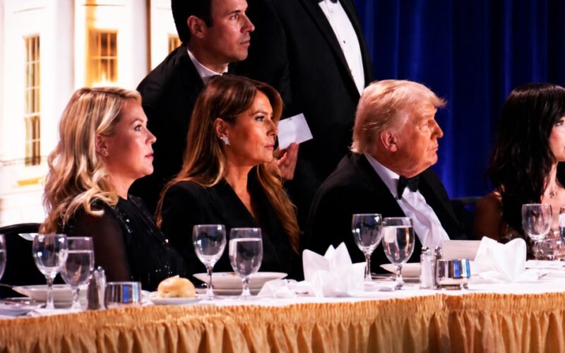 TRAS SER EVACUADO, TRUMP INFORMA DETENCIÓN DE PRESUNTO TIRADOR EN CENA DE CORRESPONSALES DE CASA BLANCA – RCR Peru