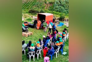 PRODUCTORES DE OYÓN ELABORAN UNA TONELADA DE ENSILADO CON ASESORAMIENTO TÉCNICO DE BUENAVENTURA PARA ENFRENTAR ÉPOCA DE ESTIAJE – RCR Peru