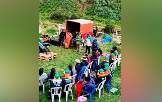 PRODUCTORES DE OYÓN ELABORAN UNA TONELADA DE ENSILADO CON ASESORAMIENTO TÉCNICO DE BUENAVENTURA PARA ENFRENTAR ÉPOCA DE ESTIAJE – RCR Peru