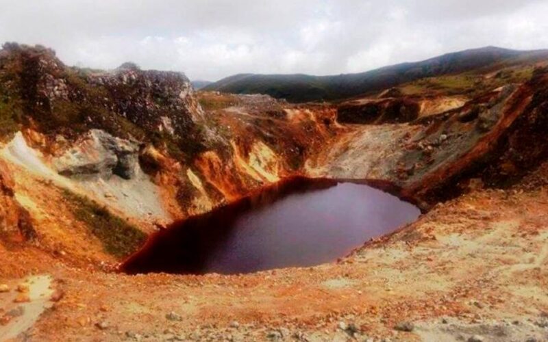 EXPERTO AFIRMA QUE MÁS DE 19 CUENCAS DE HUALGAYOC, BAMBAMARCA, EL TINGO Y CHUGUR SON CONTAMINADAS POR MAQUINARIA PESADA DE LA MINERÍA ILEGAL – RCR Peru