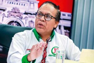 9 DE CADA 10 ECONOMISTAS CONSIDERAN DESFAVORABLES LAS PROPUESTAS ECONÓMICAS Y DE SEGURIDAD DE JUNTOS POR EL PERÚ – RCR Peru