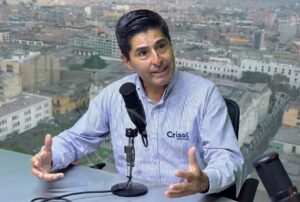 JEREMÍAS GAMBOA PARTICIPÓ EN “DIÁLOGOS CRISOL” CON MAESTROS DE DERRAMA MAGISTERIAL DE AYACUCHO – RCR Peru