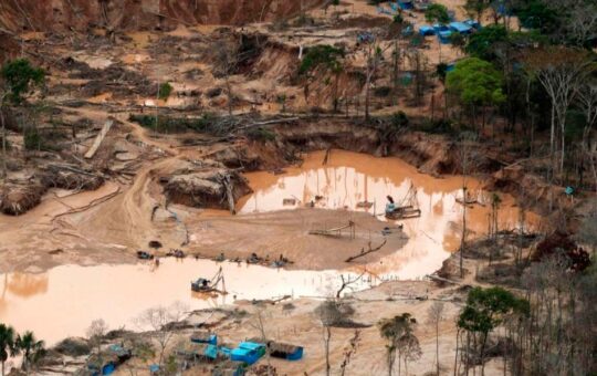 CONFIEP ALERTA SOBRE EXPANSIÓN DE LA MINERÍA ILEGAL Y SU INFILTRACIÓN EN EL PODER POLÍTICO – RCR Peru