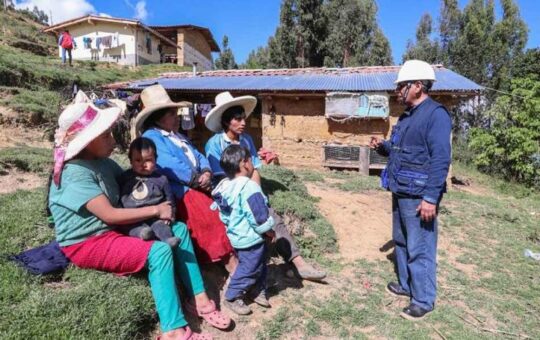 ALTO NIVEL DE INFORMALIDAD EN CAJAMARCA ES UN FACTOR ASOCIADO A LA POBREZA – RCR Peru