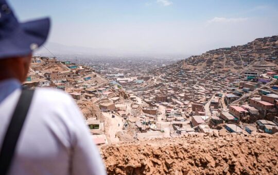 LIMA CONCENTRA 3.2 MILLONES DE POBRES Y ES LA REGIÓN CON MÁS POBREZA DEL PERÚ, ADVIERTE NICOLÁS BESICH – RCR Peru
