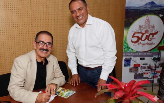 ECOLOGISTA DAVID LANDA PROPONE CIENCIA, TECNOLOGÍA Y SABER ANCESTRAL Y PRESENTA DOS LIBROS CLAVE – RCR Peru