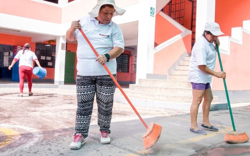 ES NECESARIO MEJORAR LIMPIEZA DE COLEGIOS PARA PREVENIR PROLIFERACIÓN DEL VIRUS COXSACKIE – RCR Peru