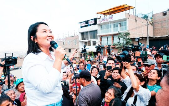 KEIKO FUJIMORI SEÑALA QUE SU EQUIPO TÉCNICO DESTACA POR LA EXPERIENCIA Y LA FUERZA DE GENTE NUEVA – RCR Peru