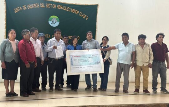 JUNTA DE USUARIOS DEL RÍO CHONTA Y NEWMONT YANACOCHA FIRMAN CONVENIO PARA FORTALECER LA INFRAESTRUCTURA HIDRÁULICA Y LA CAPACITACIÓN DE REGANTES – RCR Peru
