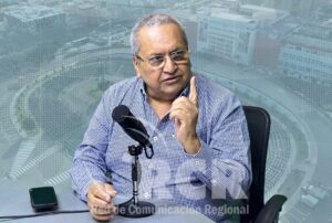 ROBERTO SÁNCHEZ QUIERE CAMBIAR LA CONSTITUCIÓN PARA ESTABLECER ESTADO SOCIALISTA EN EL PERÚ – RCR Peru