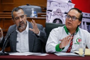 AFIRMAN QUE ROBERTO SÁNCHEZ Y JUNTOS POR EL PERÚ TIENEN VÍNCULOS CON SENDERO LUMINOSO Y MRTA – RCR Peru