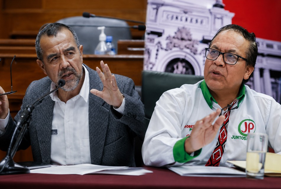 AFIRMAN QUE ROBERTO SÁNCHEZ Y JUNTOS POR EL PERÚ TIENEN VÍNCULOS CON SENDERO LUMINOSO Y MRTA – RCR Peru