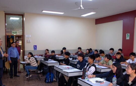 SAN MARCOS RETORNÓ A LA PRESENCIALIDAD CON TESTIMONIOS FAVORABLES DE ESTUDIANTES Y DOCENTES – RCR Peru