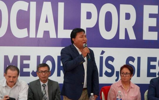 «EXIGIREMOS AL PRÓXIMO GOBIERNO EL CUMPLIMIENTO DE LOS COMPROMISOS CON LA EDUCACIÓN Y LA SALUD» – RCR Peru