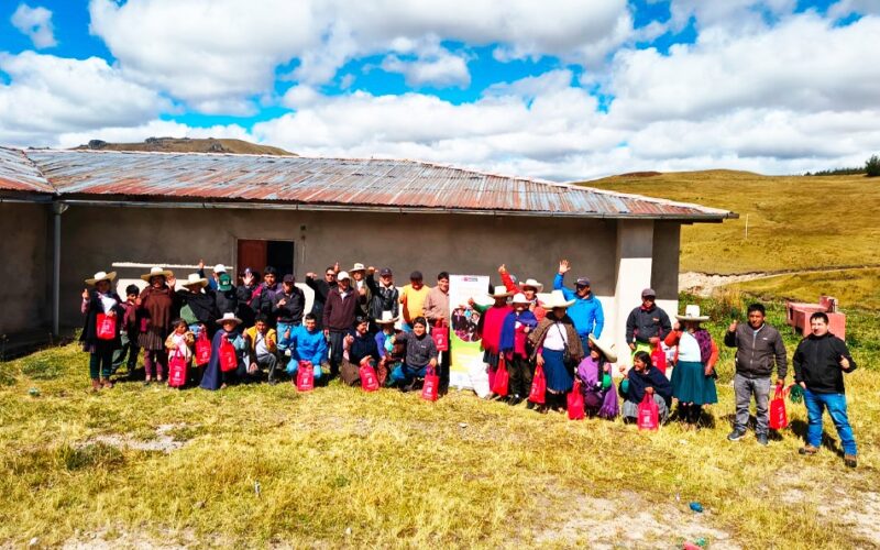 AUTORIDADES Y CIUDADANOS DE LA ENCAÑADA (CAJAMARCA) PARTICIPARON EN TALLER SOBRE MINERÍA Y DESARROLLO SOSTENIBLE – RCR Peru