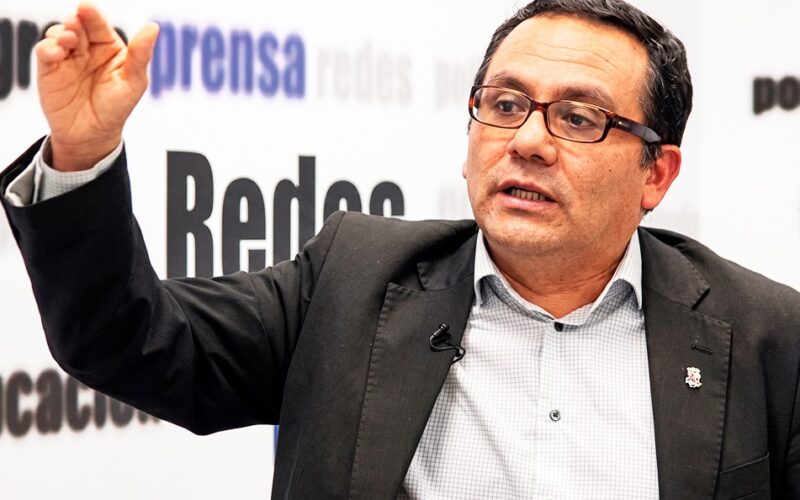 “EL VOTO NULO O BLANCO ES INACEPTABLE PORQUE EL FUTURO DEL PERÚ ESTÁ EN JUEGO”, AFIRMA ANALISTA VÍCTOR ANDRÉS PONCE – RCR Peru