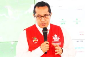 PRESIDENTE DEL JNE RECHAZA AFIRMACIONES SOBRE FRAUDE ELECTORAL Y PIDE RESPONSABILIDAD – RCR Peru