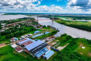 AMAZONÍA TIENE S/ 1,200 MILLONES COMPROMETIDOS EN INVERSIONES, PERO FALTA DE EJECUCIÓN FRENA SU DESARROLLO, ADVIERTE ECOLOGISTA DAVID LANDA – RCR Peru