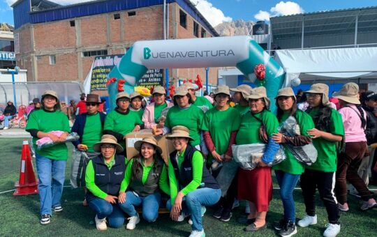 BUENAVENTURA CELEBRA EL DÍA DE LA MADRE CON UNA GINCANA EN OYÓN – RCR Peru