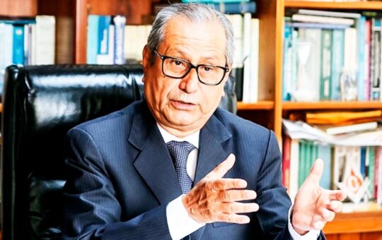 PEDIDOS DE JPP PARA ANULAR MÁS DE 2 MIL ACTAS SERÁN DESECHADOS POR FALTA DE PRUEBAS, SOSTIENE JURISTA CÉSAR BAZÁN – RCR Peru
