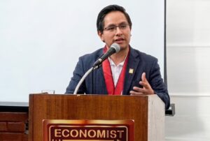DECANO DE ECONOMISTAS DE CAJAMARCA PLANTEA UN «PACTO DE DESARROLLO» DE CINCO AÑOS PARA EL PRÓXIMO GOBIERNO – RCR Peru