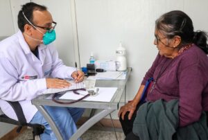PERÚ NECESITA 16.000 MÉDICOS ESPECIALISTAS Y TARDARÁ HASTA 5 AÑOS EN FORMARLOS, ADVIERTE EXVICEMINISTRO HERBERTH CUBA – RCR Peru