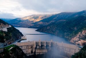 PRESA DE CHONTA SE CONSTRUIRÁ CON TECNOLOGÍA DE CONCRETO RODILLADO – RCR Peru