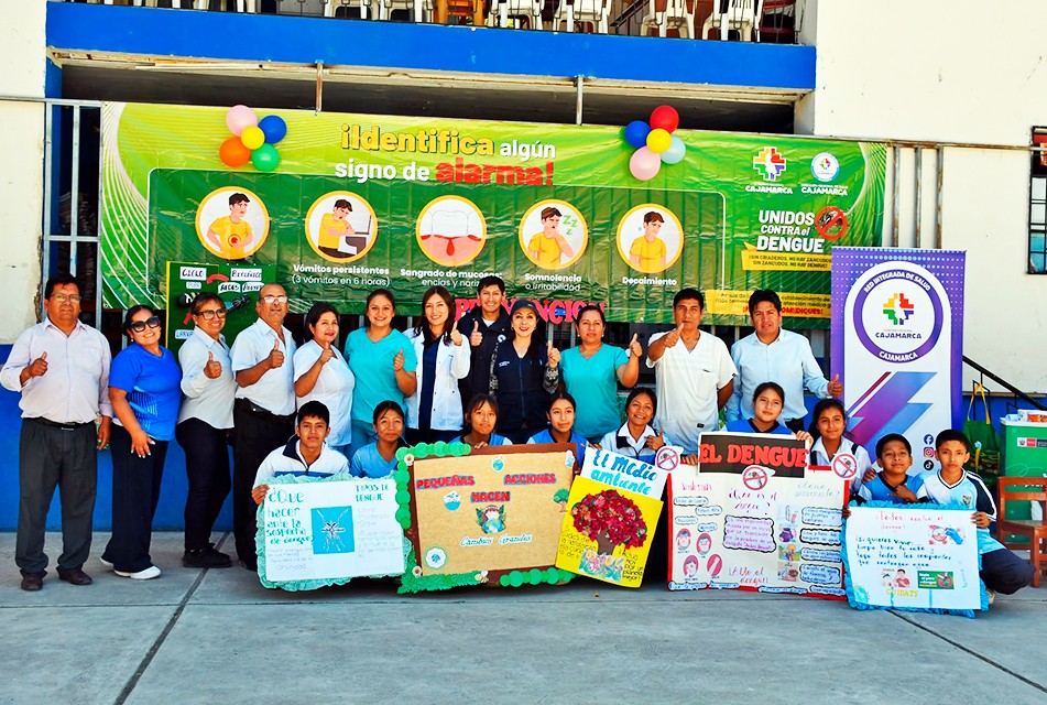 RIS CAJAMARCA DESARROLLA FERIA PREVENTIVA CONTRA EL DENGUE EN I.E. SANTA MARÍA DEL DISTRITO DE MAGDALENA – RCR Peru