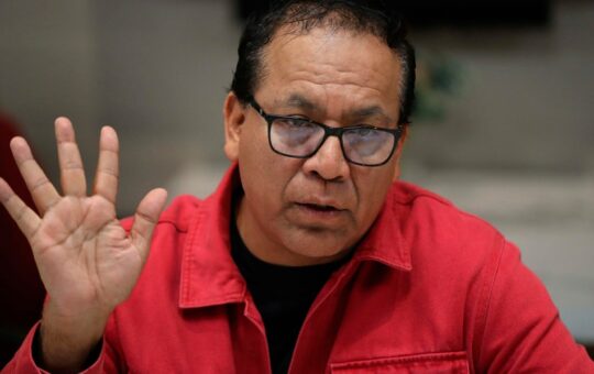 SÁNCHEZ BUSCA GANAR ESPACIO ELECTORAL CON APOYO DE GRUPOS VIOLENTISTAS Y ANTAURO HUMALA – RCR Peru