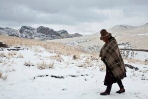 SENAMHI PREVÉ HASTA -21 °C EN MAZOCRUZ Y ALERTA POR AFECTACIÓN AL GANADO – RCR Peru