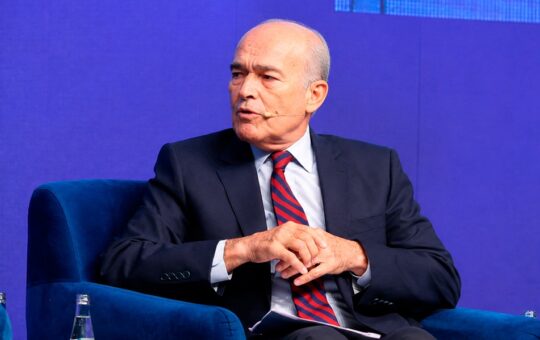 ROQUE BENAVIDES PROPONE CREAR LA “HERMANDAD DEL AGUA” MEDIANTE RESERVORIOS ALTOANDINOS – RCR Peru