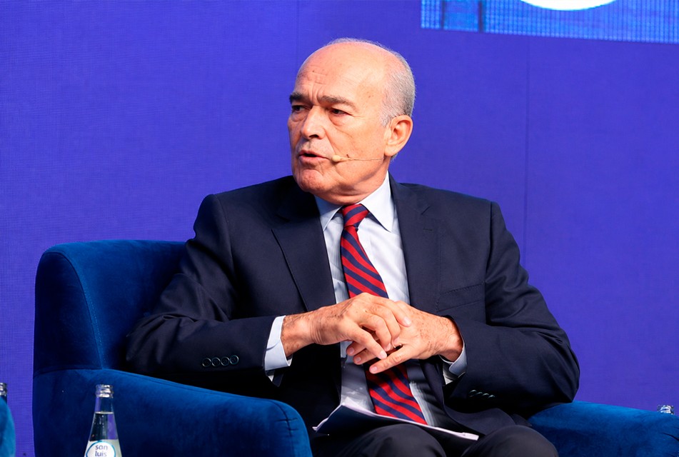 ROQUE BENAVIDES PROPONE CREAR LA “HERMANDAD DEL AGUA” MEDIANTE RESERVORIOS ALTOANDINOS – RCR Peru