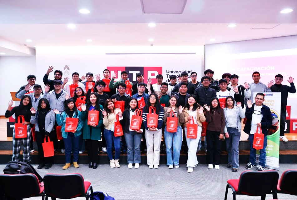 ESTUDIANTES DE AREQUIPA FUERON INFORMADOS SOBRE POTENCIAL GEOLÓGICO NACIONAL Y LA IMPORTANCIA DE LA PRODUCCIÓN DE MINERALES CRÍTICOS – RCR Peru