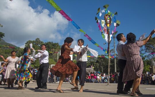 FIESTAS TRADICIONALES DE MOYOBAMBA MUEVEN CERCA DE S/ 3 MILLONES E IMPULSAN EL DESARROLLO, DESTACA ECOLOGISTA DAVID LANDA – RCR Peru
