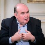 JNE DEBE CONMINARLO A ACEPTAR SU ELECCIÓN COMO SENADOR, SEÑALA JOSÉ OVIEDO, EXPERTO EN DERECHO PARLAMENTARIO – RCR Peru