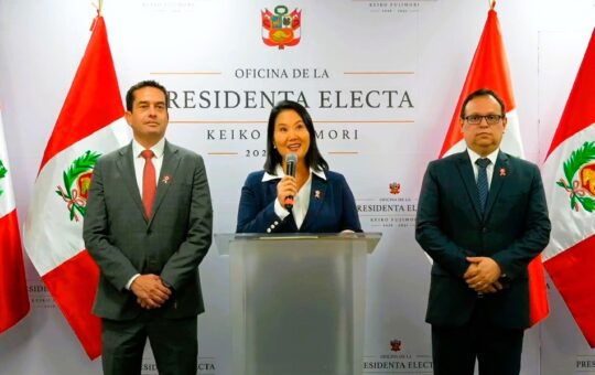GOBIERNO DE KEIKO FUJIMORI DEBE CONTAR CON MINISTROS QUE SEAN TÉCNICOS Y A LA VEZ POLÍTICOS – RCR Peru